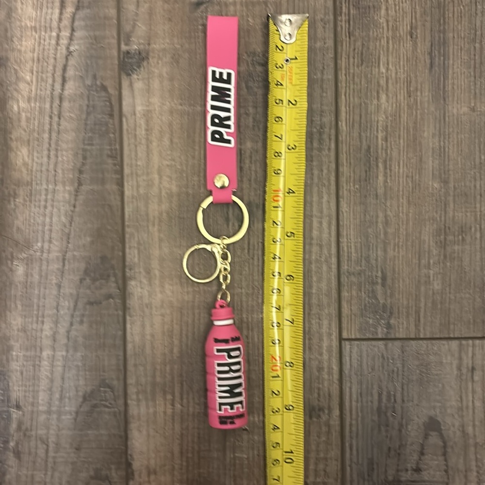 Prime hydration KeyChain - Picture 4 of 4